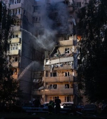 Породілля, яка постраждала від обстрілу в Києві, перебуває з немовлям у реанімації