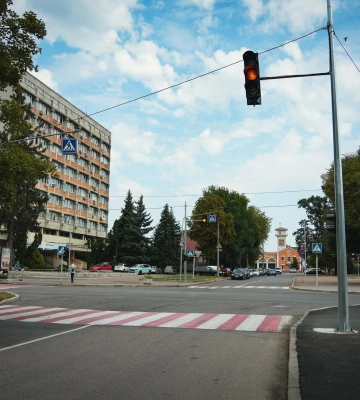 На аварійному перехресті у Черкасах запрацював світлофор