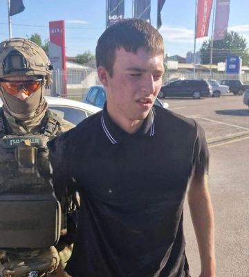 Депутата Закарпатської облради підозрюють у незаконному збуті деревини дуба на понад 1 млн грн