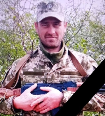 Трьох захисників із Рівненщини провели в останню дорогу