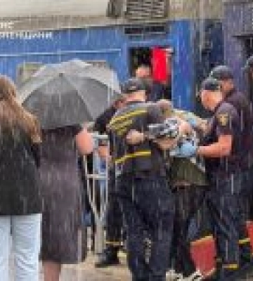 Евакуаційний потяг з Донеччини прибув на Рівненщину