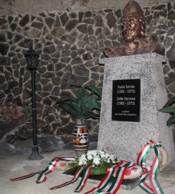 Вшанування пам’яті військового капітана Іштвана Добо в Середньому
