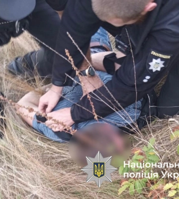 Мертвые дети на асфальте: мужчина убил подростков, которые шли в школу в Винницкой области