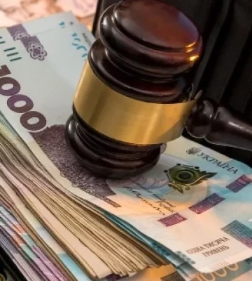 На Волині продавчиня привласнила понад 100 тис грн: як її покарали