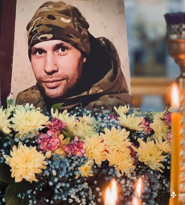 Загинув у бою на Харківщині: волиняни попрощалися з Героєм Антоном Ананьїним