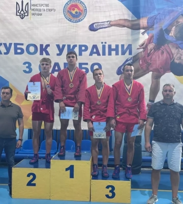 Спортсмени з Миколаєва вибороли три медалі на турнірі з самбо в Ужгороді