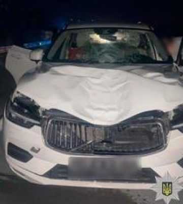 На Полтавщині в комендантську годину легковик на смерть збив пішохода