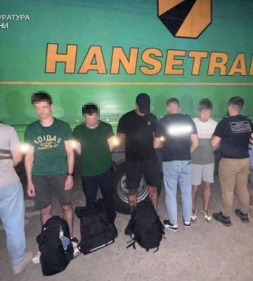 Переправлення до Молдови на підводі: на Одещині затримано чотирьох чоловіків, - ДПСУ. ВІДЕО+ФОТОрепортаж