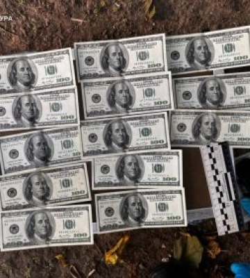 1300 доларів і 9 тисяч гривень: мешканець Миколаєва намагався відкупитися від військового обліку