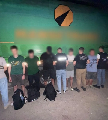 На Одещині затримали двох іноземців, які переправляли військовозобов’язаних за кордон