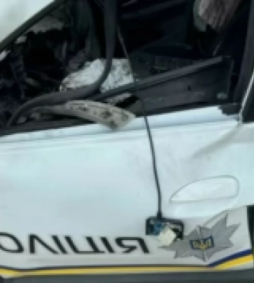 На Херсонщині поліцейський загинув під час евакуаційної місії: ще четверо людей дістали поранення