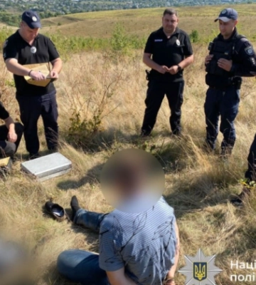 Вбивство двох учнів на Вінниччині: поліція оголосила підозру колишньому вчителю дітей