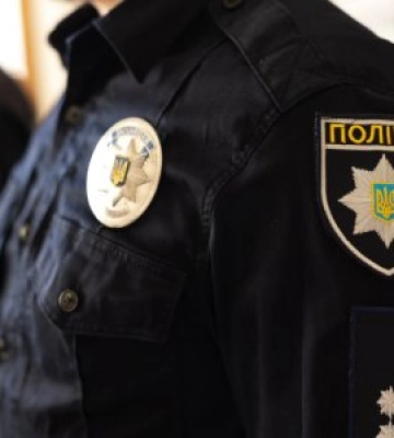 Керівники Закарпаття відзначили поліцейських, які запобігли теракту в школі