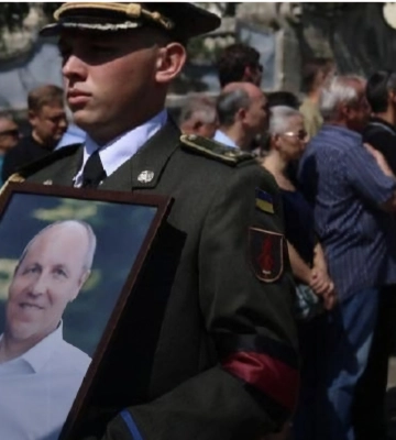Петиція про присвоєння Андрію Парубію звання Героя України зібрала необхідні голоси
