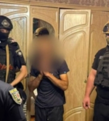 В Ужгородському районі поліція викрила наркоугруповання з прибутком понад мільйон гривень щомісяця