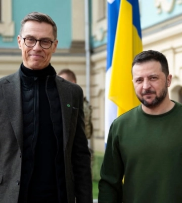 Президент Фінляндії прибув до Києва, планує обговорити «зусилля з припинення війни» із Зеленським