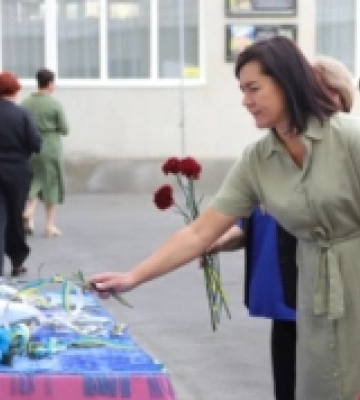 В Ізмаїлі відкрили меморіальну дошку на честь загиблого захисника Олексія Мельника