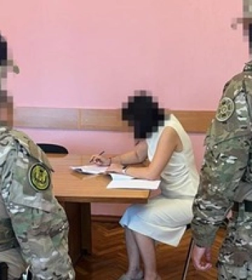 На Черниговщине руководитель колледжа фиктивно зачисляла военнообязанных в учебное заведение