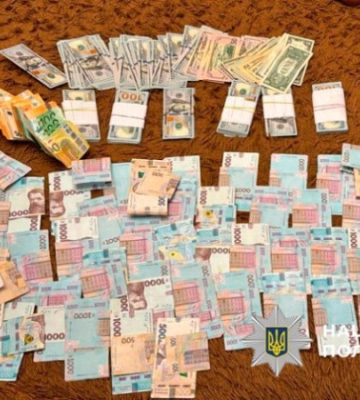 В Полтавской области задержали должностное лицо ВЛК, которое за $5 тысяч обещало помочь с оформлением инвалидности