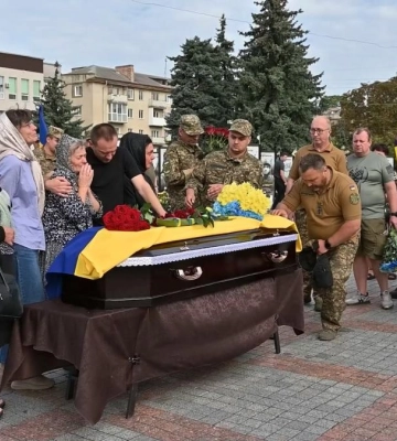 Загинув на Покровському напрямку: з 40-річним військовим Олександром Ворощуком попрощалися у Рівному