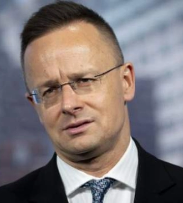 Сийярто обвинил Киев в ухудшении отношений между Украиной и Венгрией