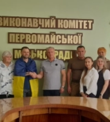Додому з російського полону повернувся житель Первомайська захисник Андрій Солнцев