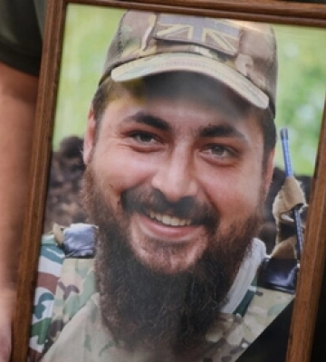 У Луцькій громаді попрощалися із 32-річним захисником Сергієм Черленюком 