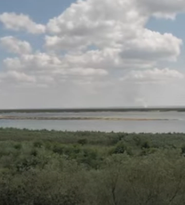 Мешканці Біленького під Запоріжжям залишаються вдома під постійними обстрілами