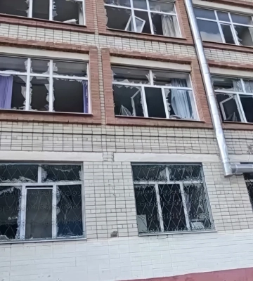 Через атаку російського дрона пошкоджений навчальний заклад у Херсоні. ВІДЕО
