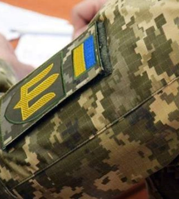 В Черкассах задержан мужчина, вероятно, священник, ранил военнослужащих ТЦК