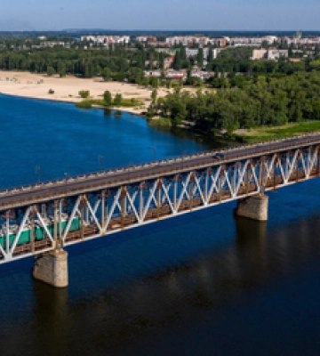 У Кременчуці в неділю повністю перекривають міст через Дніпро (Точний час)
