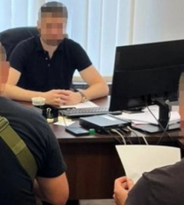 В Полтавской области будут судить шестерых работников СИЗО, которые пытали заключенного