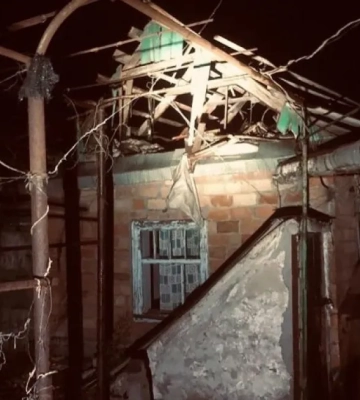 Росіяни поранили мешканця Марганця, Нікопольщину атакували "Градами", артилерією та безпілотниками. ФОТО