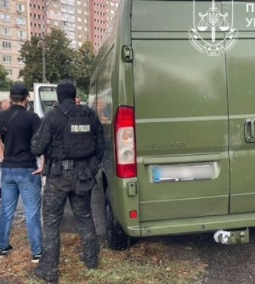 Торгувала автомобілями, ввезеними з-за кордону як гуманітарна допомога для ЗСУ: у Києві затримано жінку, - Офіс Генпрокурора.&amp;hellip;