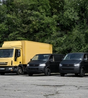 Нові автівки для військових на Запорізькому напрямку