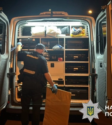 Задушив дружину з донькою і наклав на себе руки: поліція Києва розслідує моторошне вбивство