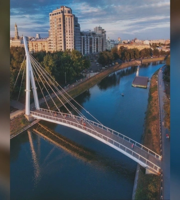 С завтрашнего дня перекроют мост в сквере «Стрелка» в Харькове: надолго ли