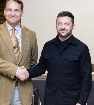 Сикорский обсудил с Зеленским беспилотную технику и сотрудничество оборонных отраслей