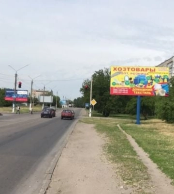 Оккупанты добрались до рекламных щитов в Мелитополе: полторы сотни объявили «бесхозными» (скрины)