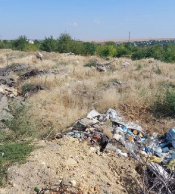 В Тернівці виявлено велике сміттєзвалище