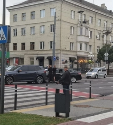 У центрі Луцька – аварія: рух ускладнено