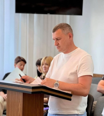 Віталій Люшин у Рівному більше не директор Департаменту економічного розвитку міськради