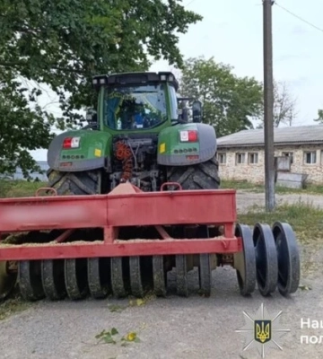 На Вінниччині п'яний тракторист наїхав на двох людей
