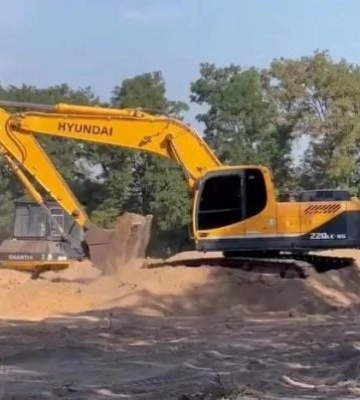 В оккупированном Мелитополе началась «стройка века» — 21 дом для переселенцев с «большой земли» (Скрины)