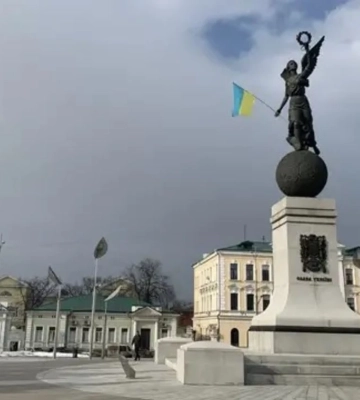 Вражеский БПЛА "молния" атаковал учебное заведение в Харькове