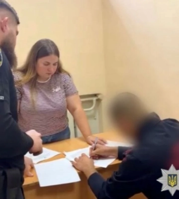 На Київщині чоловік ножем вбив неповнолітню сестру: йому повідомили про підозру