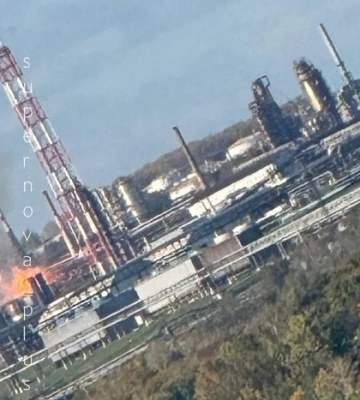 Після атаки безпілотників загорівся Ново-Уфимський нафтопереробний завод