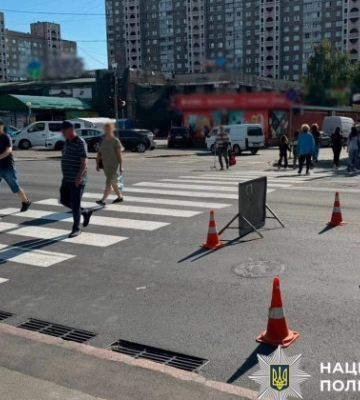 У Києві жінка напідпитку збила 23-річну військову та втекла з місця ДТП