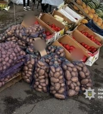 Побили та пограбували підприємця – у Миколаєві поліцейські затримали підозрюваного у грабежі