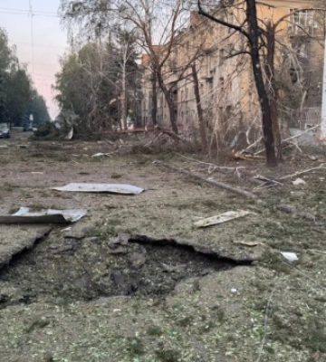 Росіяни вдарили трьома бомбами по центру Краматорська, дев'ятеро поранених